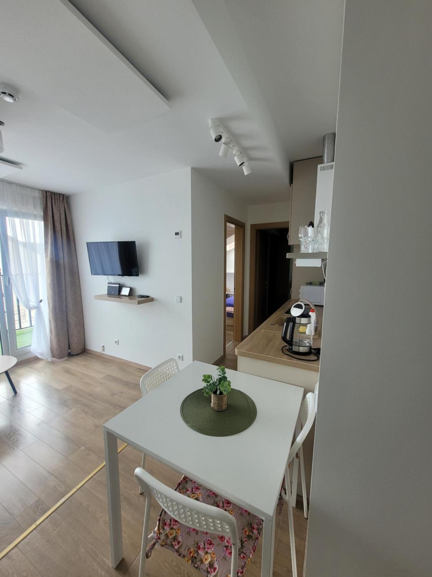 Malunu Apartamentai Паланга Экстерьер фото